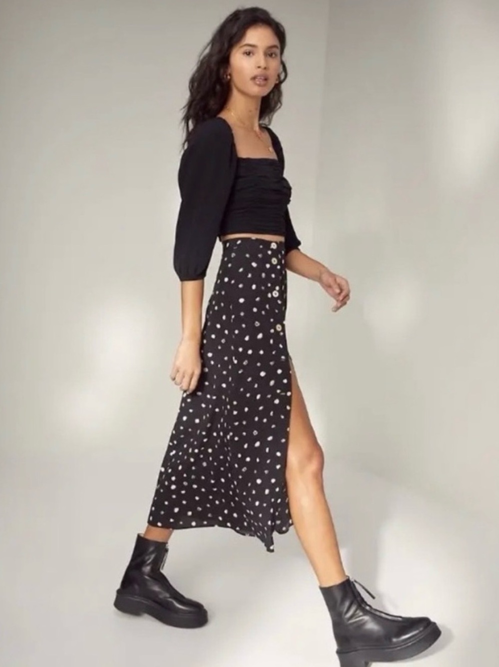 ~WILFRED ARITZIA~ Polka Dot Maxi Skirt Botton Front Size 2 XS